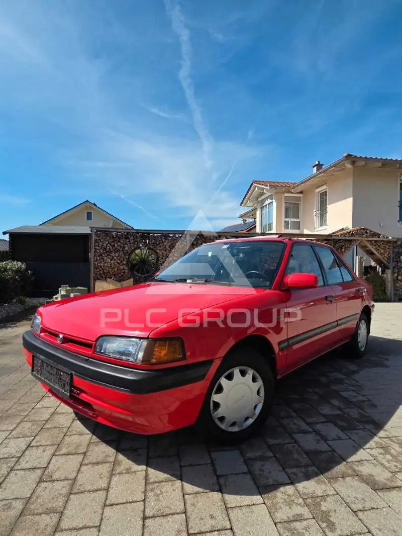 1992 Mazda 323