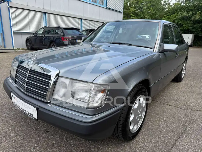 1992 Mercedes Benz E 300