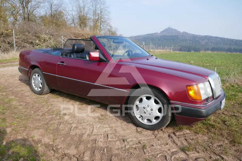 1992 Mercedes Benz E 300