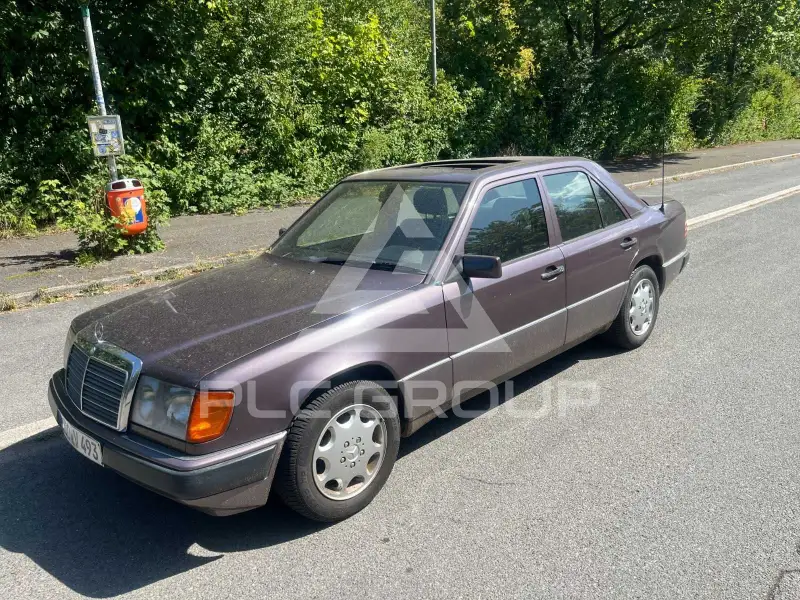 1992 Mercedes Benz E 300