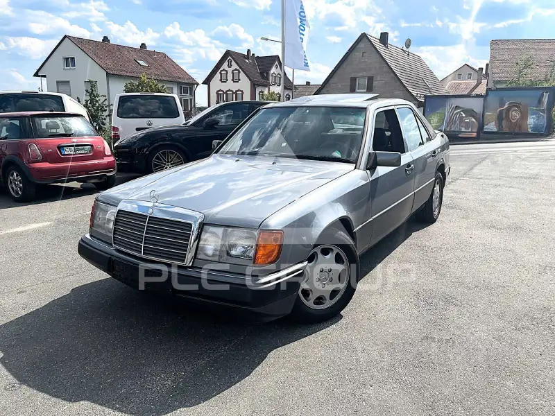 1992 Mercedes Benz 230