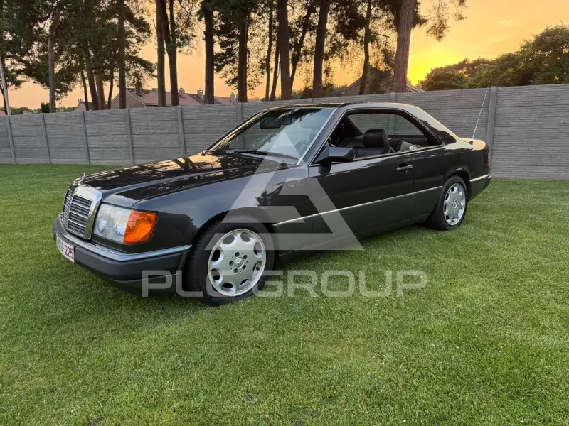 1992 Mercedes Benz CE 320