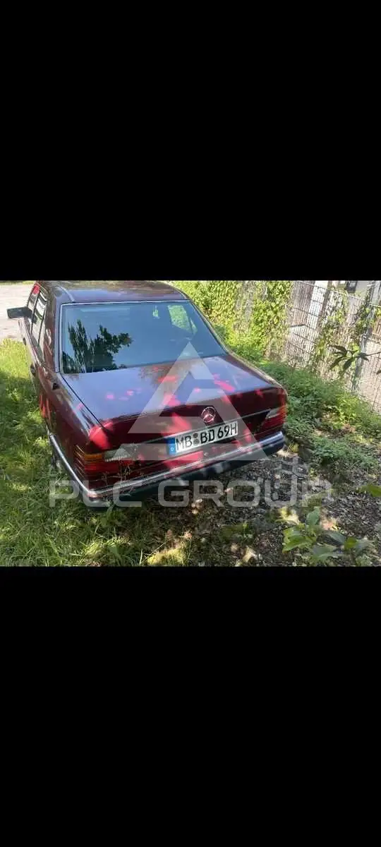 1992 Mercedes Benz E 200