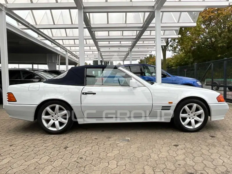 1992 Mercedes Benz SL 300