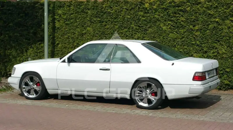 1992 Mercedes Benz CE 220