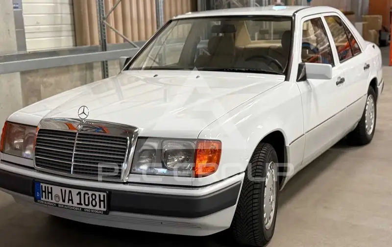 1992 Mercedes Benz E 260