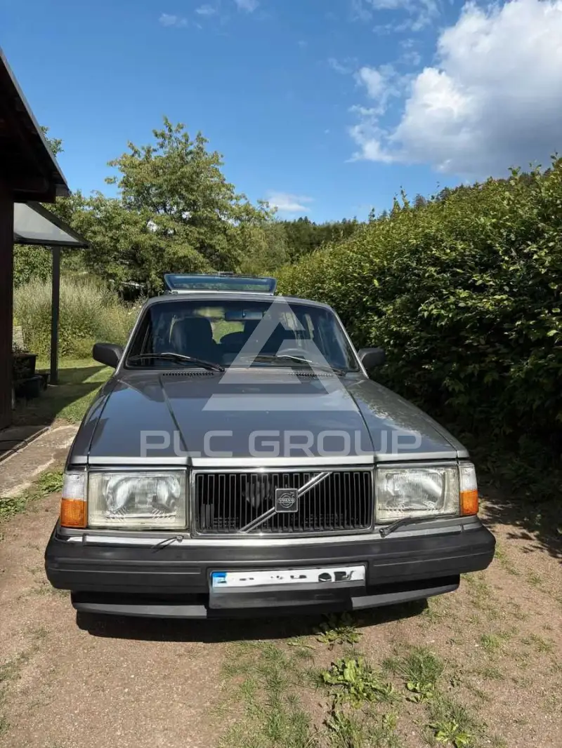 1992 Volvo 245