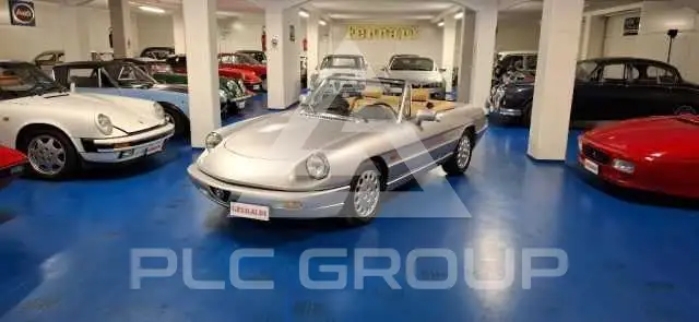 1992 Alfa Romeo Spider
