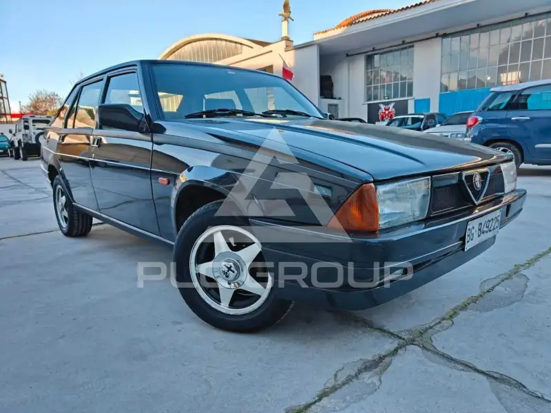 1992 Alfa Romeo 75