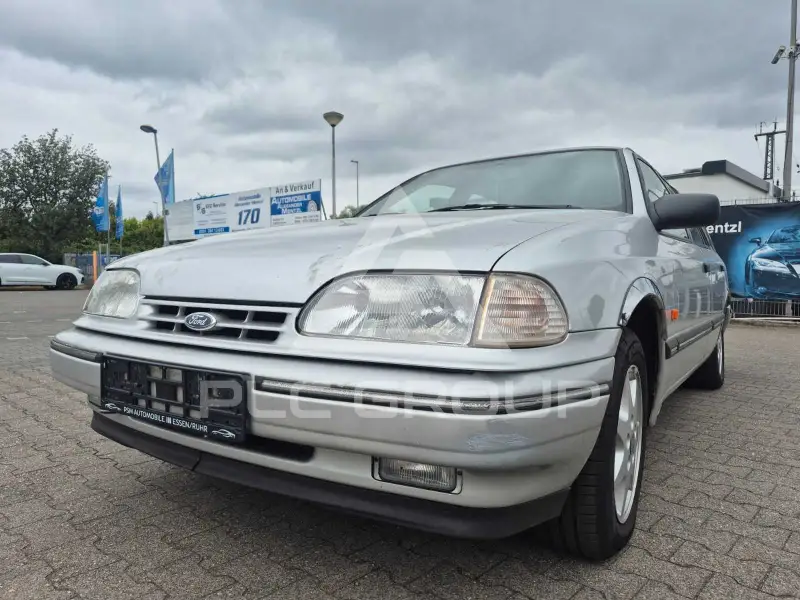 1992 Ford Scorpio