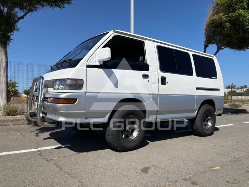 1993 Mitsubishi L300