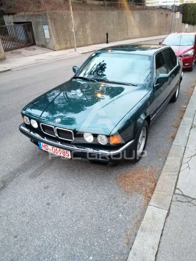1993 BMW 750