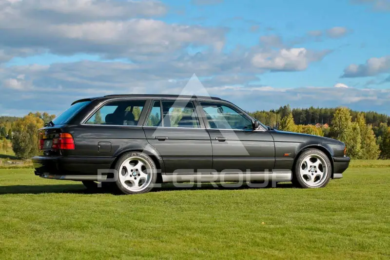 1993 BMW M5