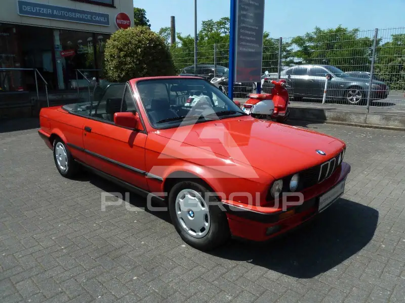 1993 BMW 318