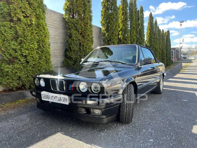 1993 BMW 318