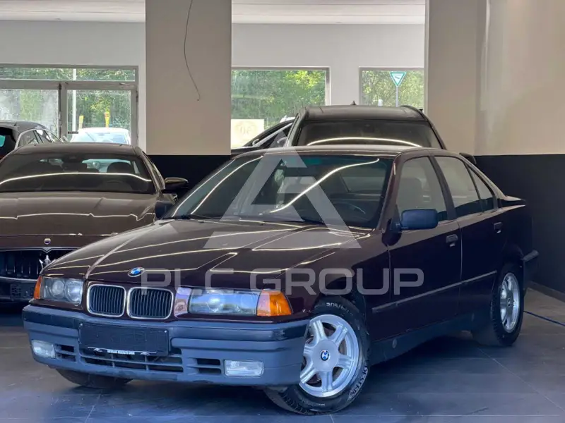 1993 BMW 318