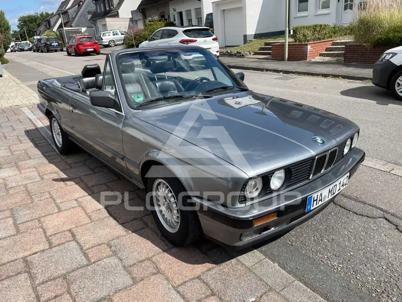 1993 BMW 318