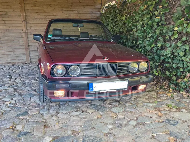 1993 BMW 318