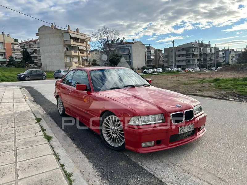 1993 BMW 318