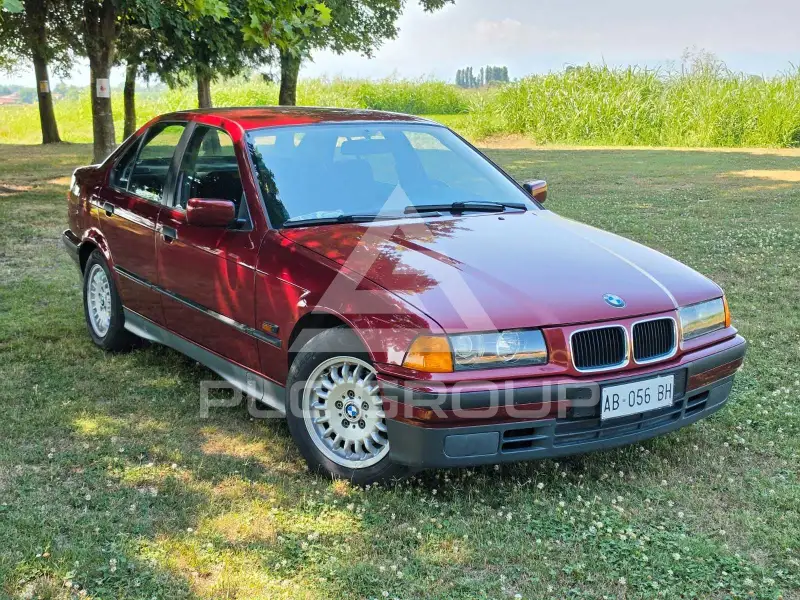 1993 BMW 318