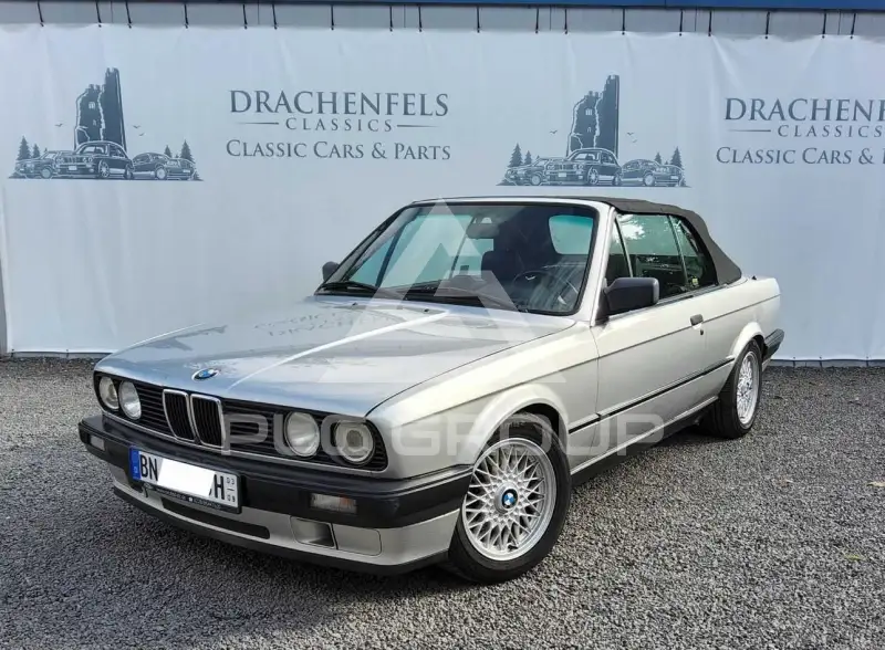 1993 BMW 318
