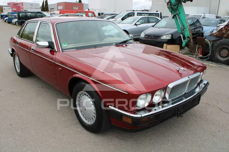 1993 Jaguar Daimler