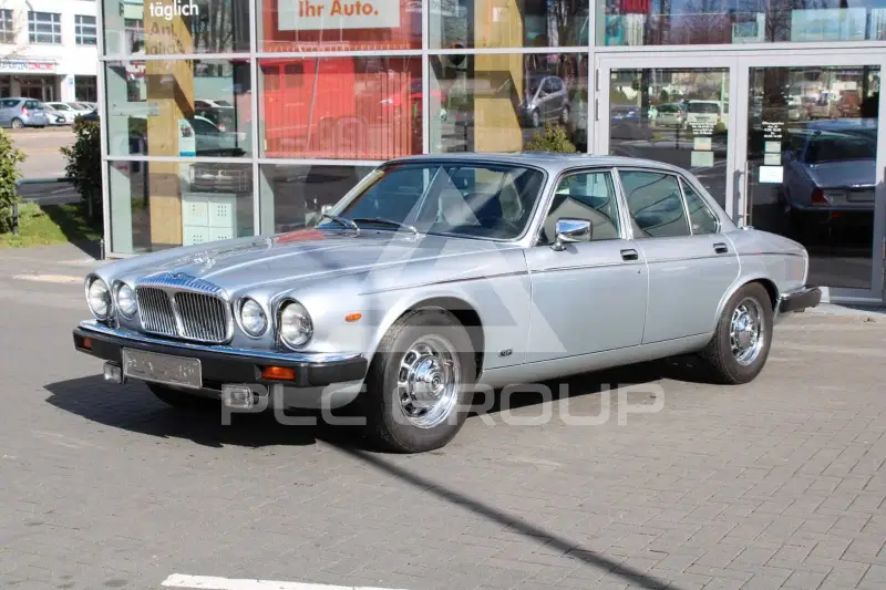 1993 Jaguar XJ