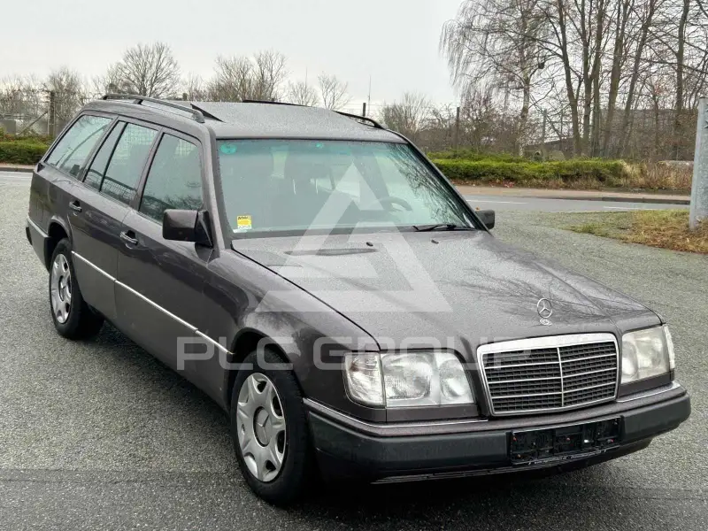 1993 Mercedes Benz 200