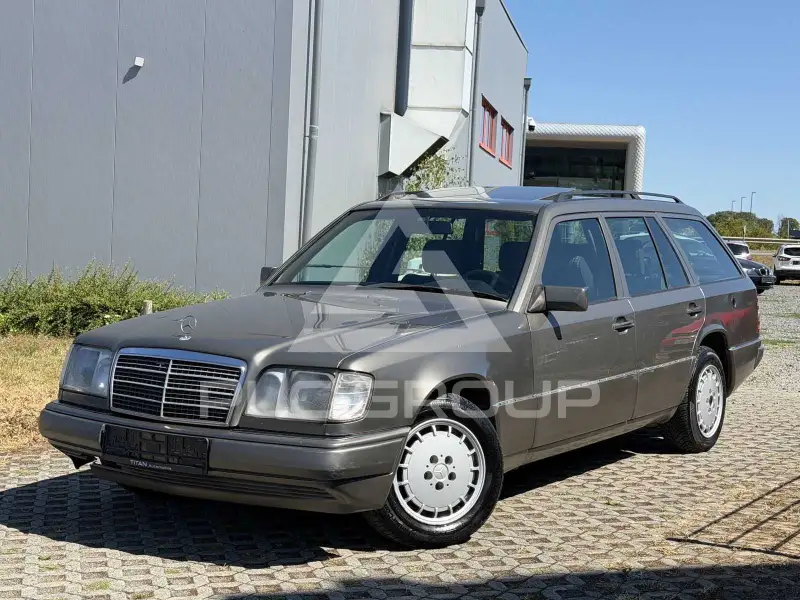 1993 Mercedes Benz E 280
