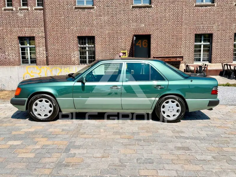 1993 Mercedes Benz 400