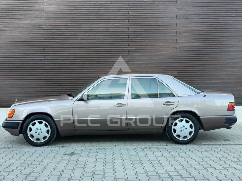 1993 Mercedes Benz 400