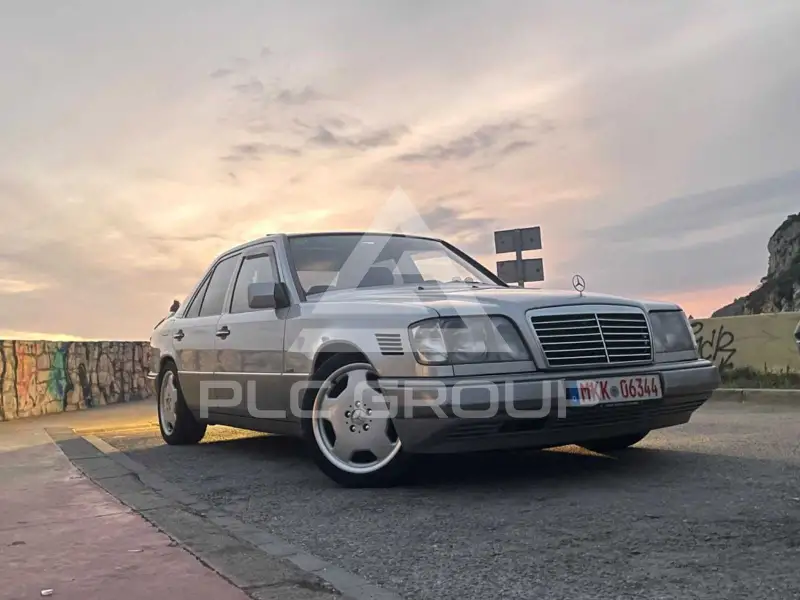 1993 Mercedes Benz E 300