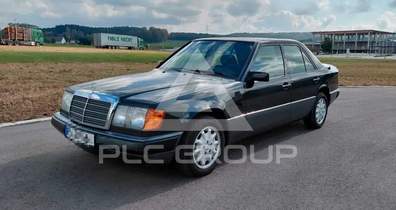 1993 Mercedes Benz E 200
