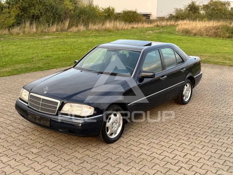 1993 Mercedes Benz C 180