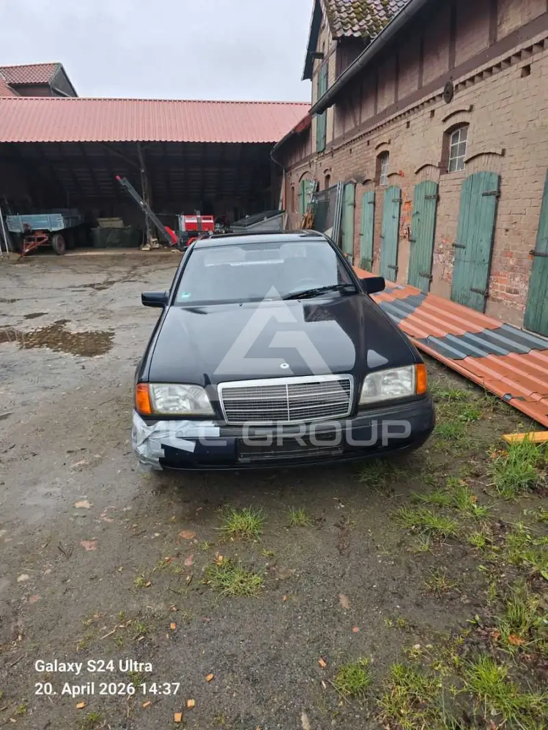 1993 Mercedes Benz C 180