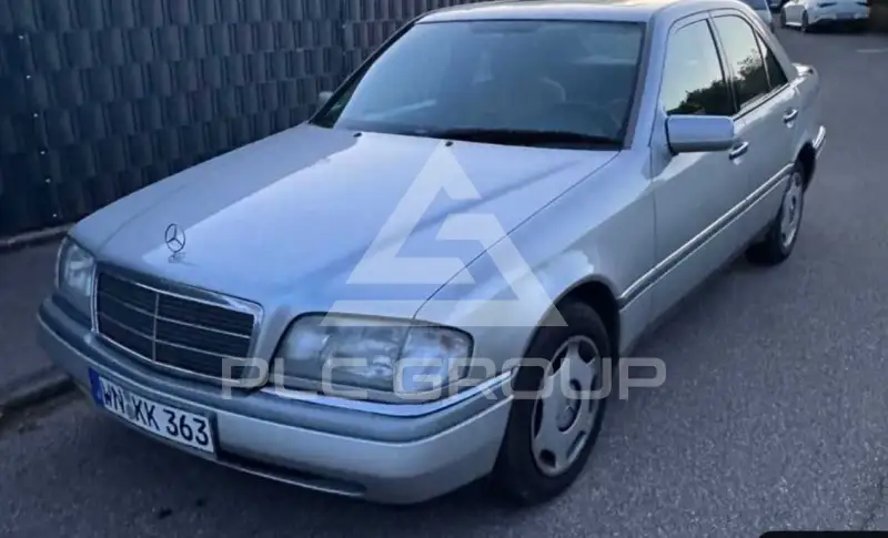 1993 Mercedes Benz C 180