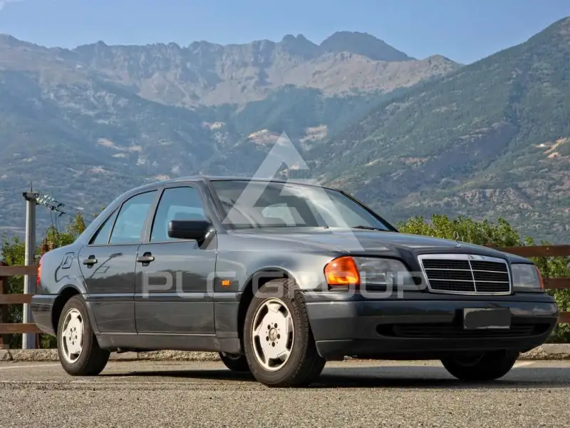 1993 Mercedes Benz C 180