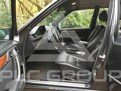 1993 Mercedes Benz E 220