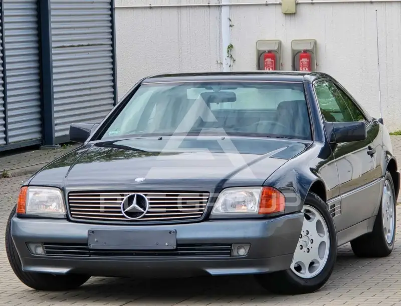 1993 Mercedes Benz SL 300