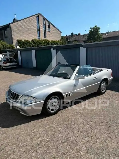 1993 Mercedes Benz SL 300