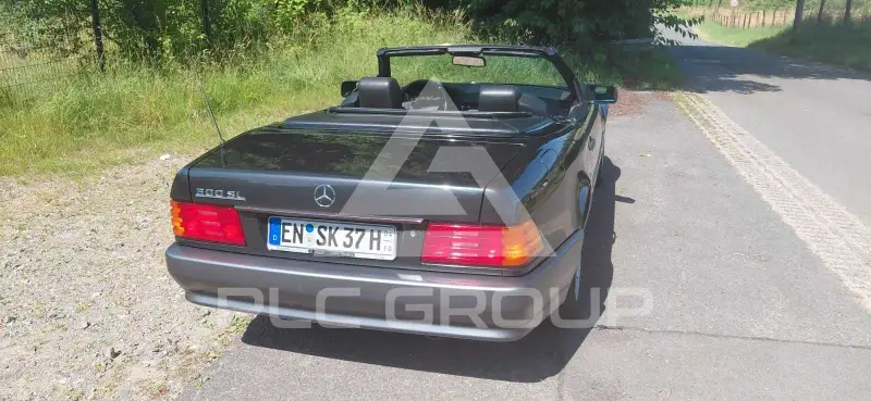 1993 Mercedes Benz SL 300