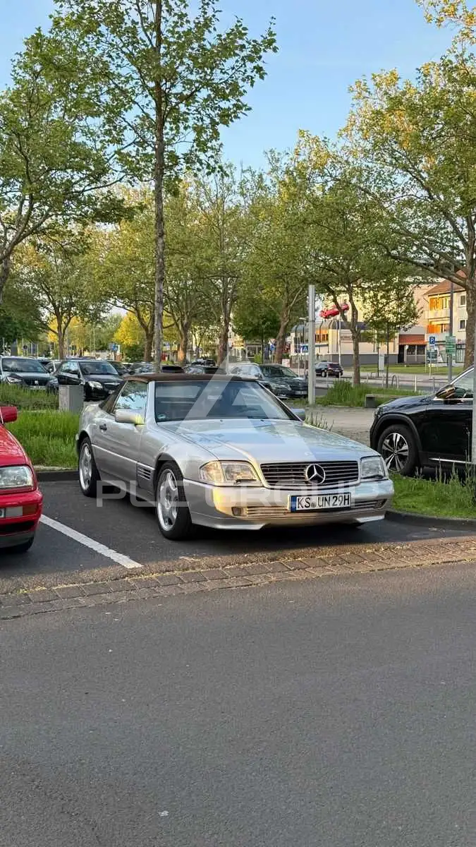 1993 Mercedes Benz SL 320
