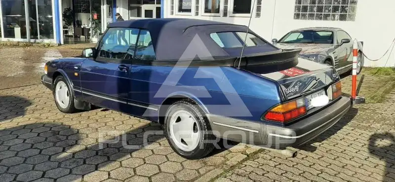 1993 SAAB 900