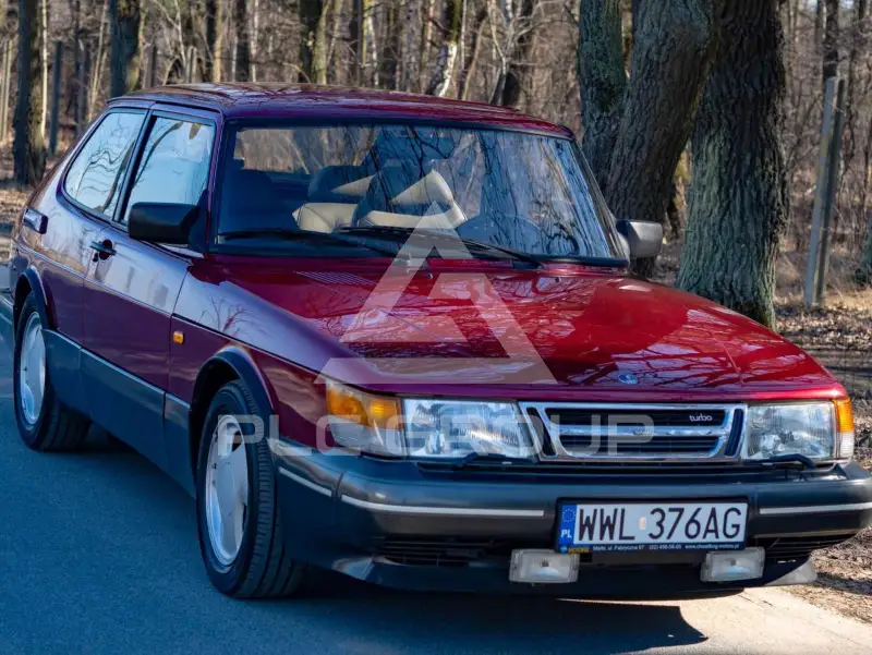 1993 SAAB 900