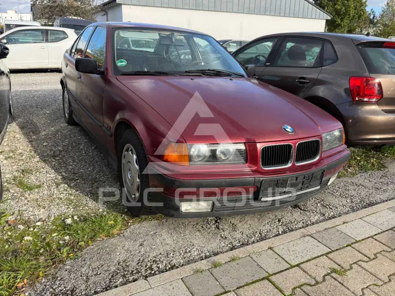 1994 BMW 320