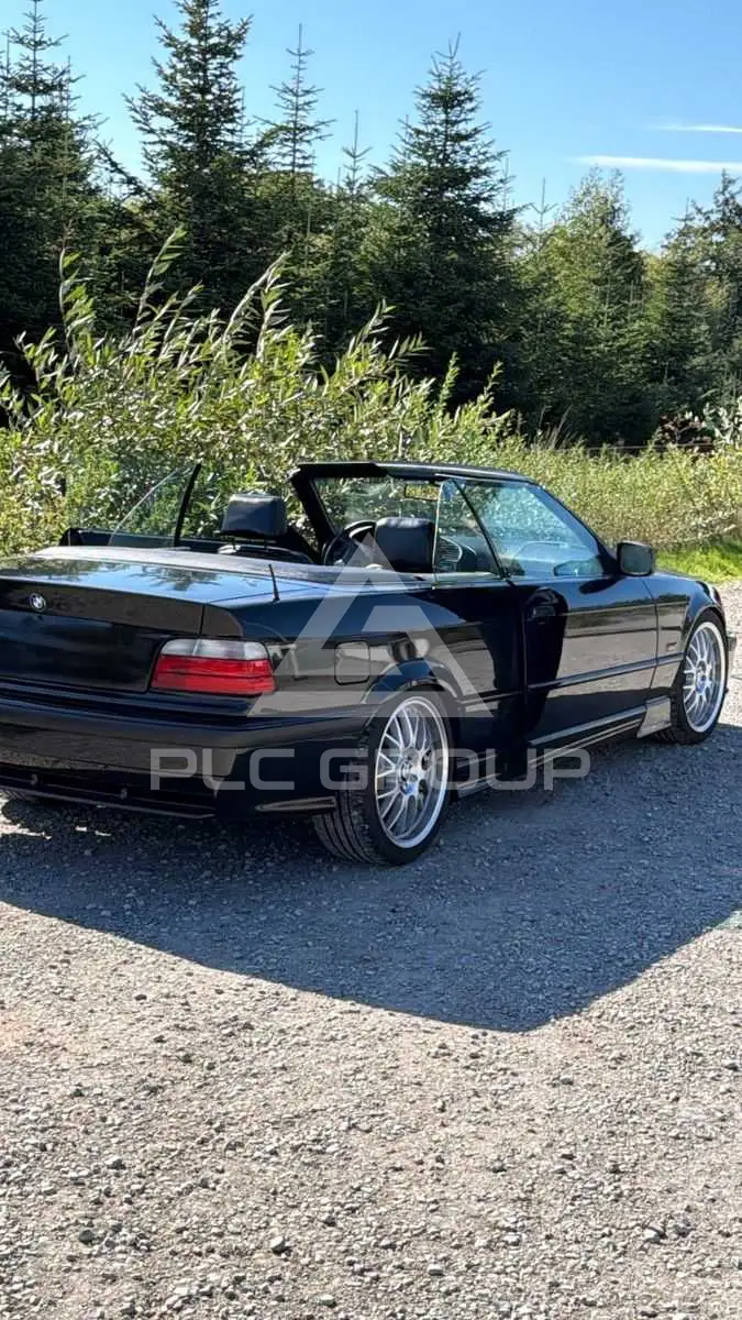 1994 BMW 320