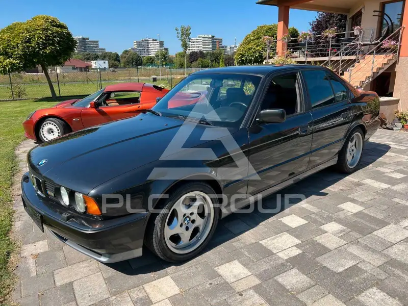 1994 BMW M5