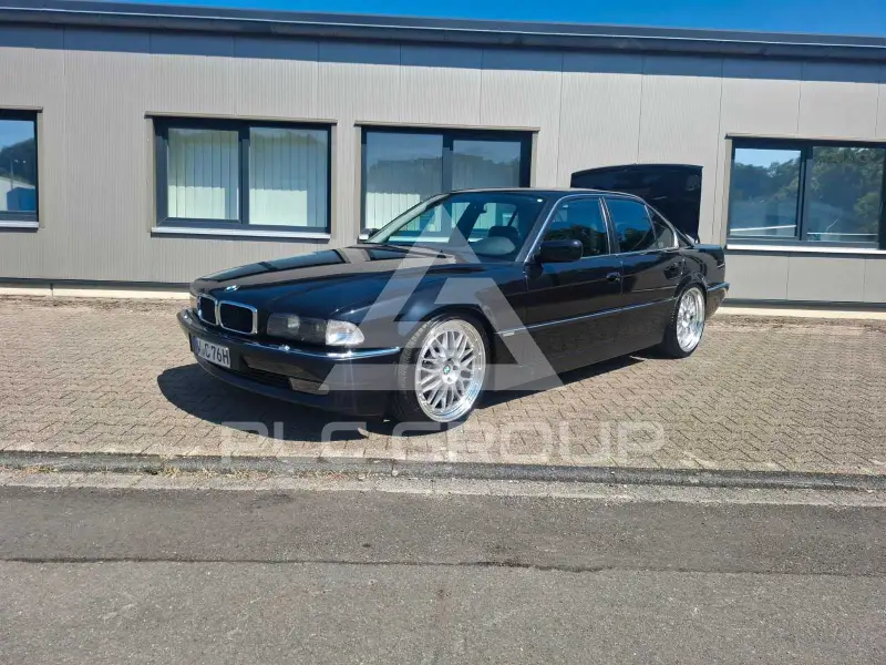 1994 BMW 730