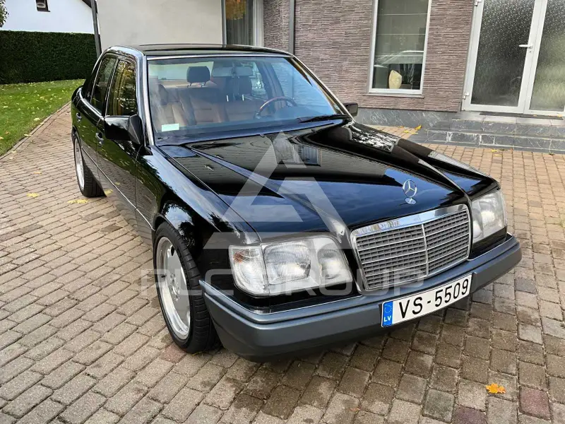 1994 Mercedes Benz E 320