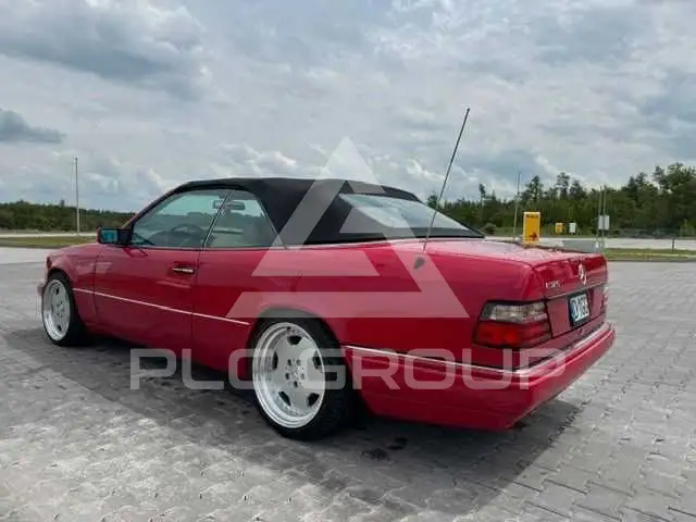 1994 Mercedes Benz E 320